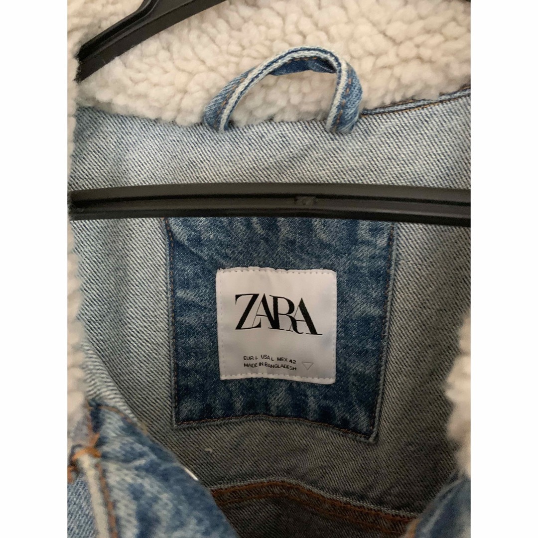 ZARA(ザラ)のZARA   バックプリントデニムジャケット　　L メンズのジャケット/アウター(Gジャン/デニムジャケット)の商品写真