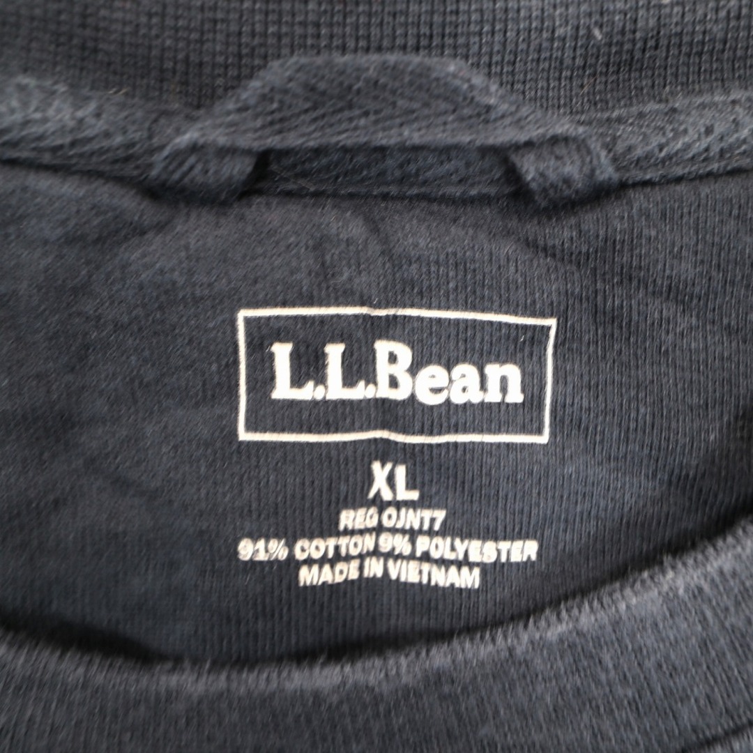 L.L.Bean(エルエルビーン)のL.L.Bean エルエルビーン ロゴ刺繡 スウェット Vガゼット 丸首 トレーナー ブラック (メンズ XL) 中古 古着 O3312 メンズのトップス(スウェット)の商品写真