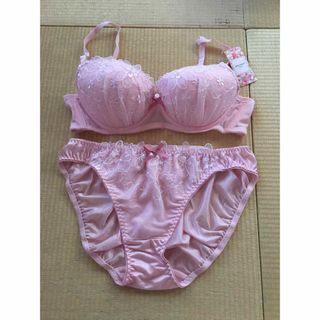 tutuanna - チュチュアンナ ブラジャー、ショーツセット D75の通販 by