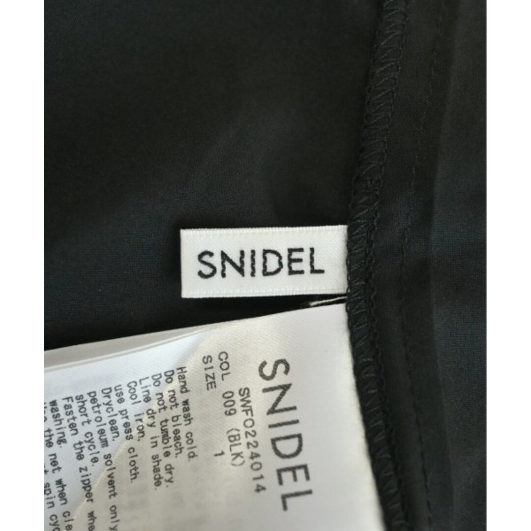 SNIDEL(スナイデル)のSNIDEL スナイデル ワンピース 1(M位) 黒 【古着】【中古】 レディースのワンピース(ひざ丈ワンピース)の商品写真