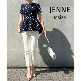 ザラ(ZARA)のジェンヌ　JENNE ランダムドット　ペプラムブラウス(Tシャツ(半袖/袖なし))