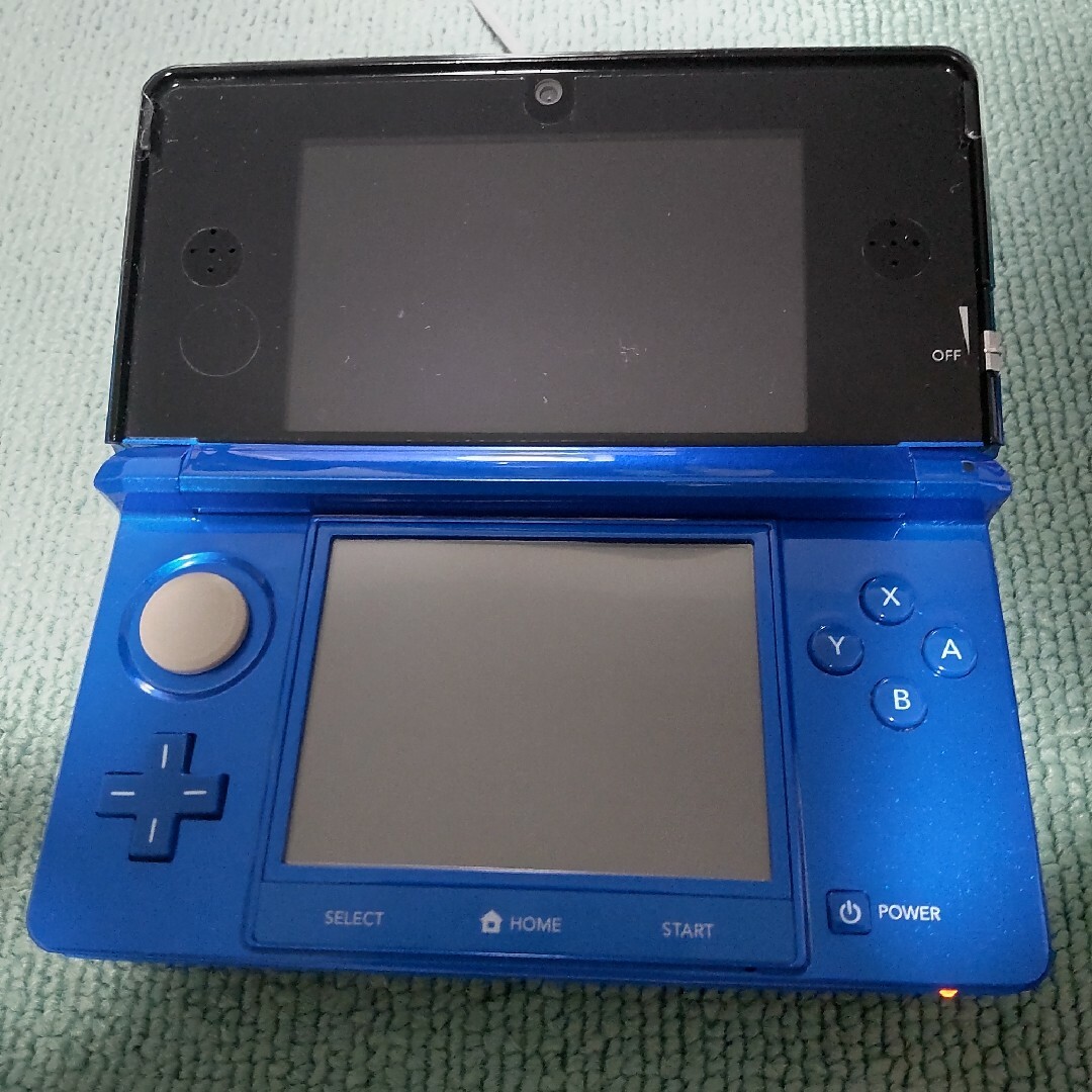 ニンテンドー3DS(ニンテンドー3DS)のNintendo 3DS（コバルトブルー）動作確認済+ドラクエ11 エンタメ/ホビーのゲームソフト/ゲーム機本体(携帯用ゲーム機本体)の商品写真