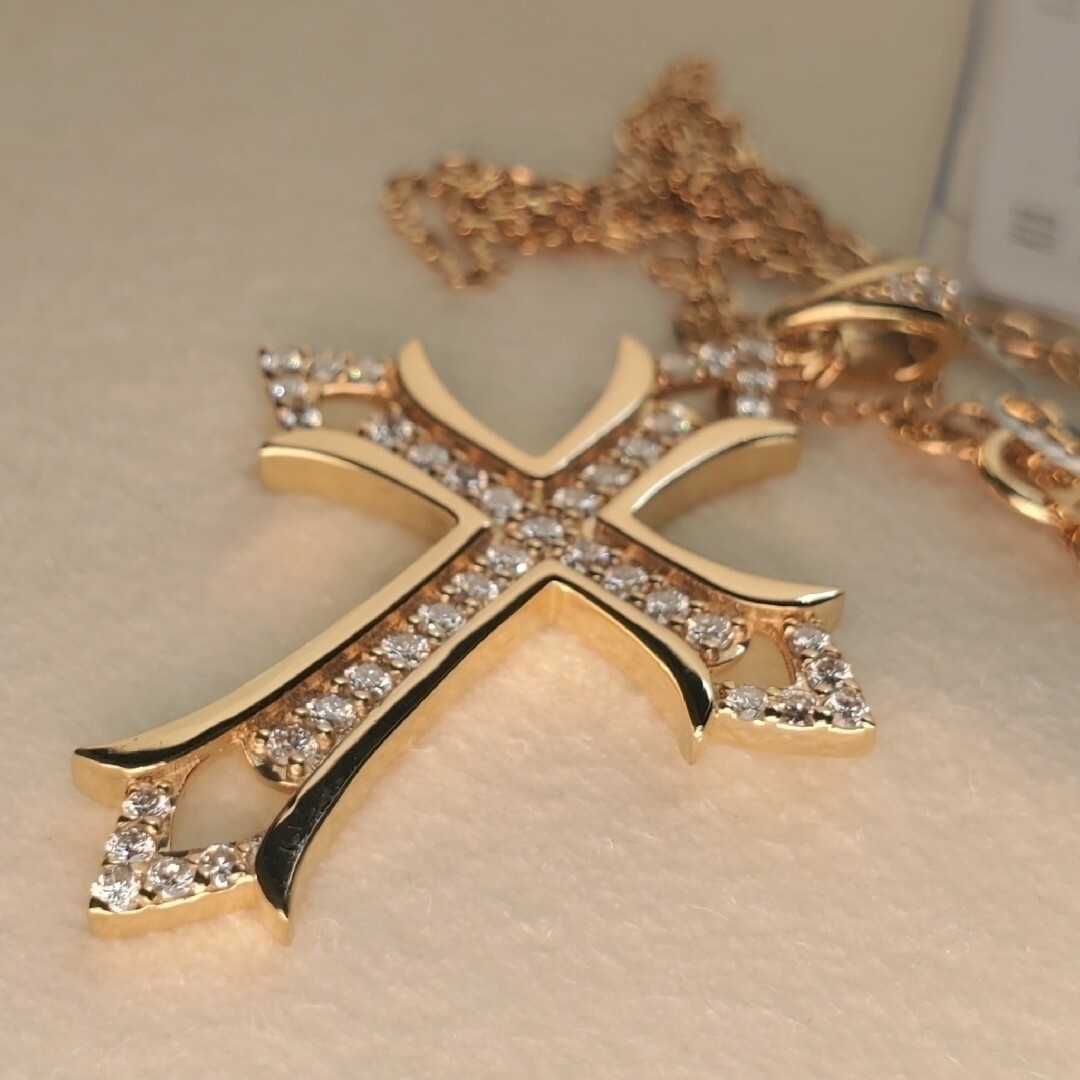 【待望★】 極みダイヤ　クロスネックレス ダイヤモンドネックレス　リリー　タイニー 十字架 ネックレス