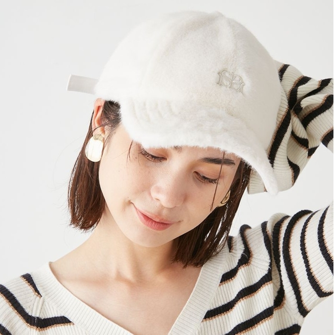 SNIDEL(スナイデル)の新品【 SNIDEL | NEW ERA® 】コラボファーキャップ アイボリー レディースの帽子(キャップ)の商品写真