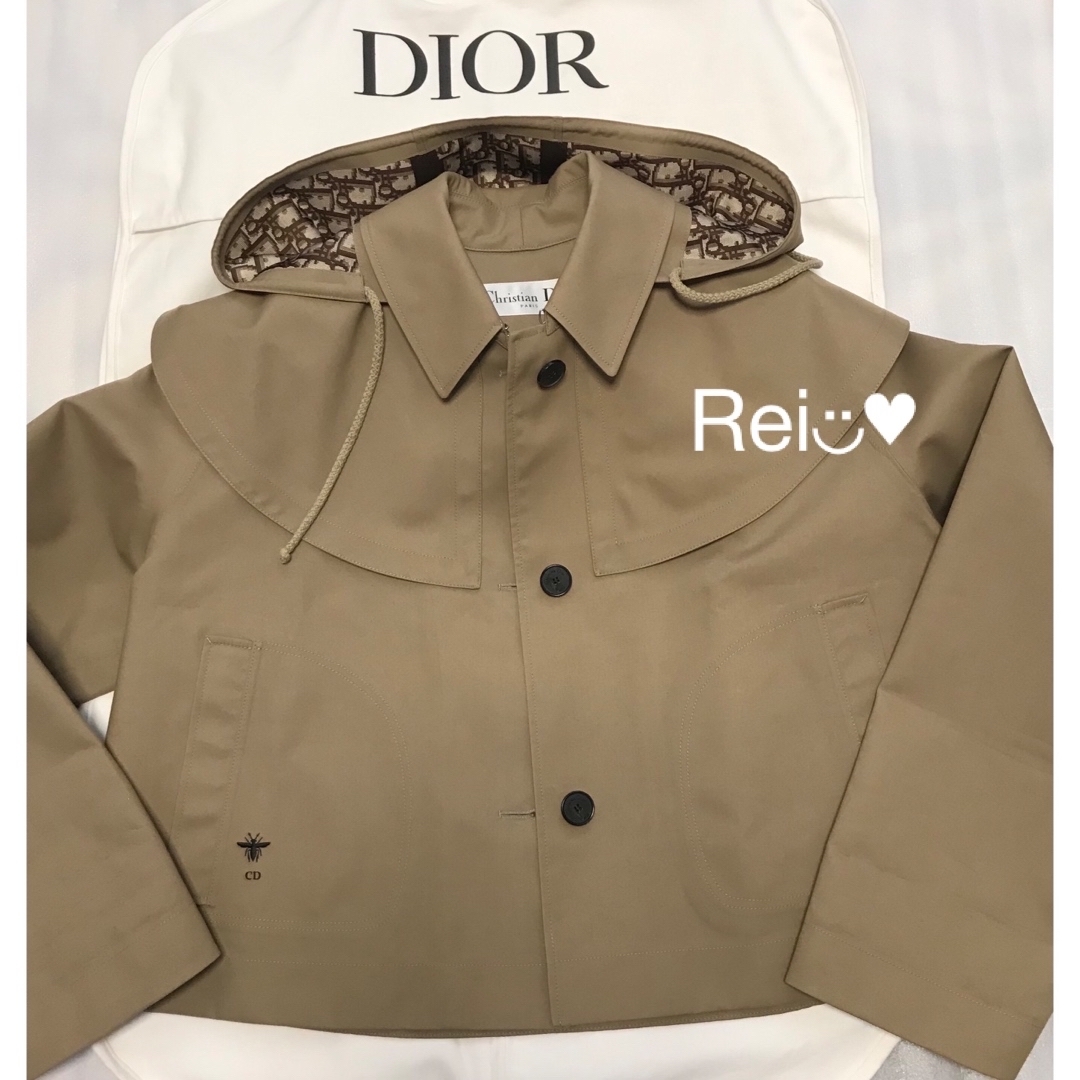 Christian Dior(クリスチャンディオール)の【未使用品】DIOR  ピーコート36 レディースのジャケット/アウター(ピーコート)の商品写真