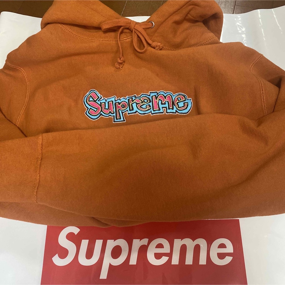 SUPREME GONZ LOGO HOODED SWEATSHIRT