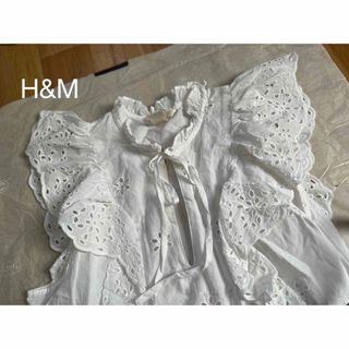 エイチアンドエム(H&M)の未使用　H&M コットン レース　トップス(シャツ/ブラウス(半袖/袖なし))