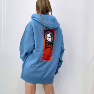 エックスガール(X-girl)のX-girl WORDS FACE SWEAT HOODIE ブルー　XL(パーカー)