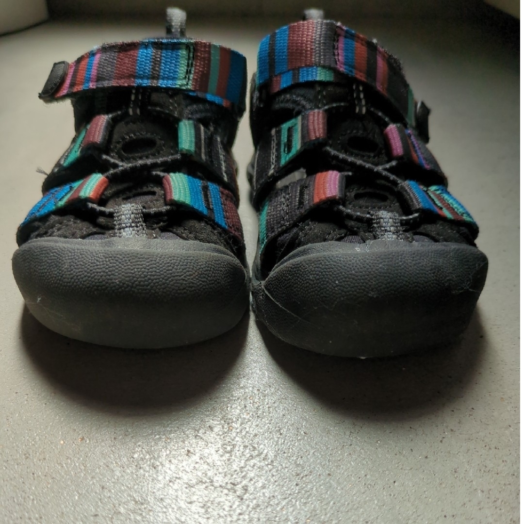 KEEN(キーン)の[KEEN] 14.5cmキッズサンダル キッズ/ベビー/マタニティのベビー靴/シューズ(~14cm)(サンダル)の商品写真