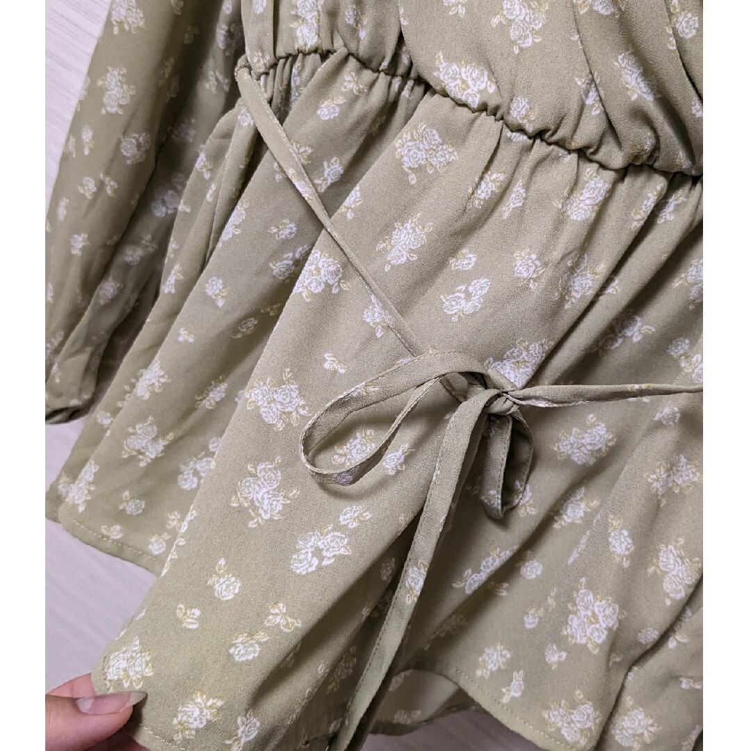 花柄カシュクール トップス XL グリーン レディースのトップス(シャツ/ブラウス(長袖/七分))の商品写真