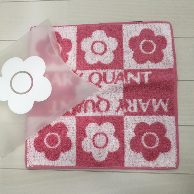 MARY QUANT(マリークワント)の❥ 新品 マリクワ ハンカチ レディースのファッション小物(ハンカチ)の商品写真