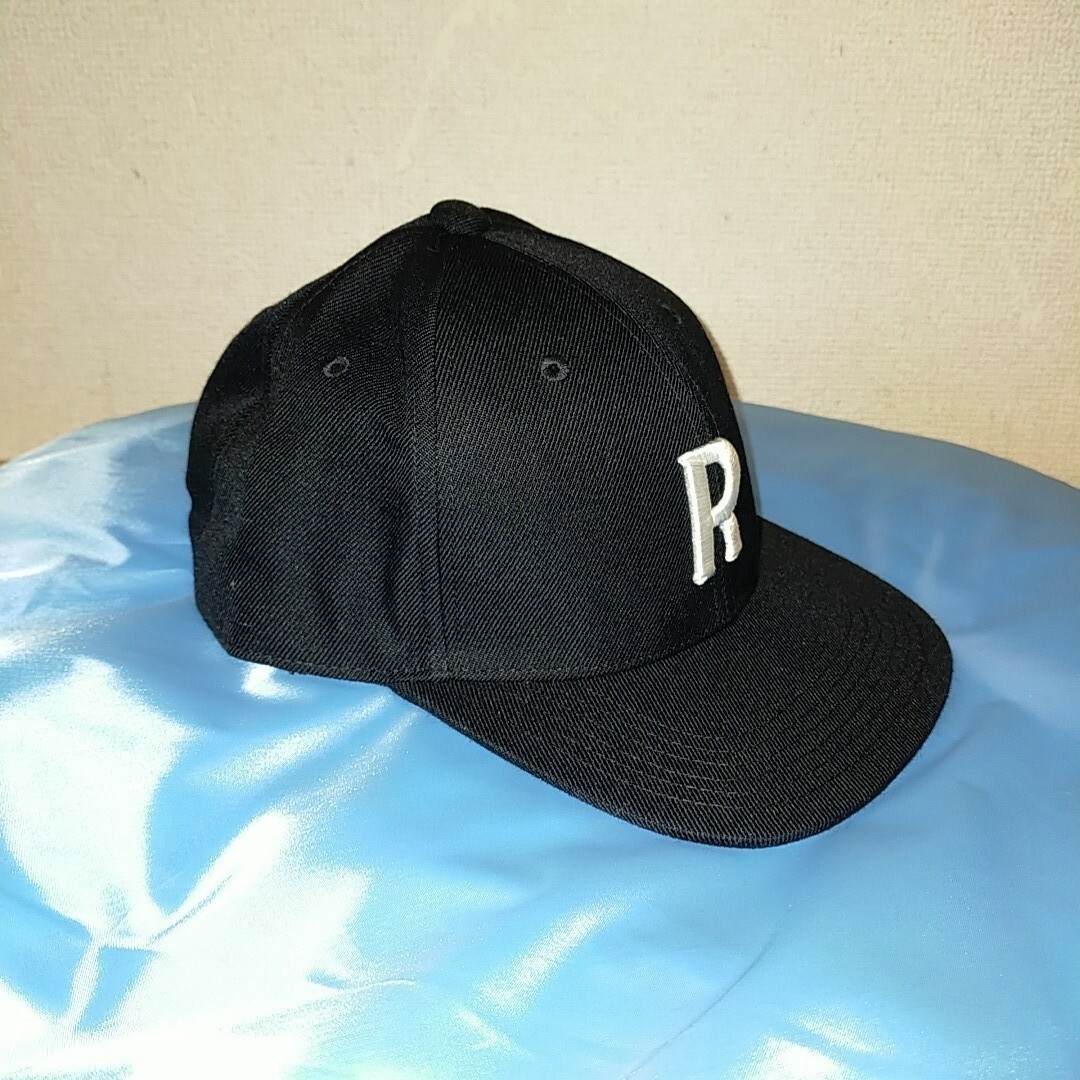 Ron Herman(ロンハーマン)の新品未使用【ロンハーマン】RHC スナップバックキャップ /ブラック メンズの帽子(キャップ)の商品写真