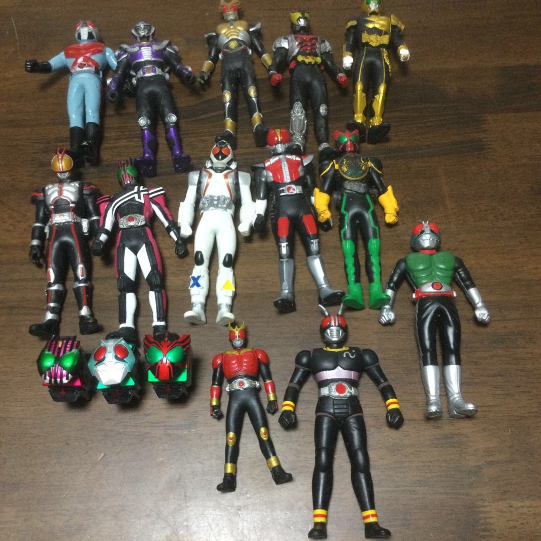 仮面ライダー　ソフビ　色々　プラス　変身アイテム３つ