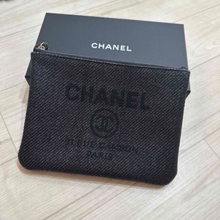 シャネル(CHANEL)のシャネル　ドーヴィル　クラッチ　バッグ　ポーチ(クラッチバッグ)