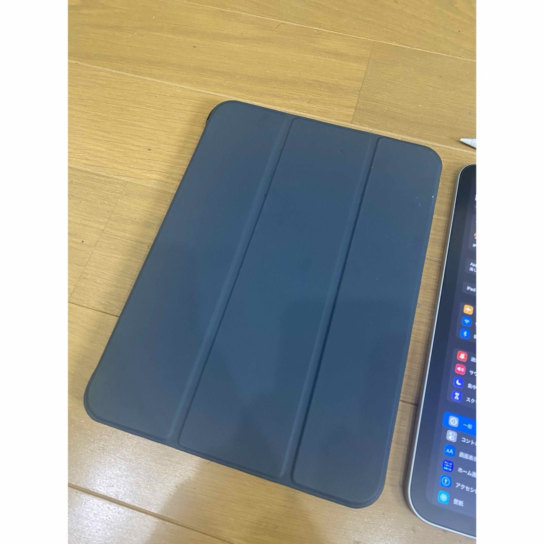 Apple(アップル)のiPad 10世代 シルバー 64GB カバー ペンシルセット スマホ/家電/カメラのPC/タブレット(タブレット)の商品写真