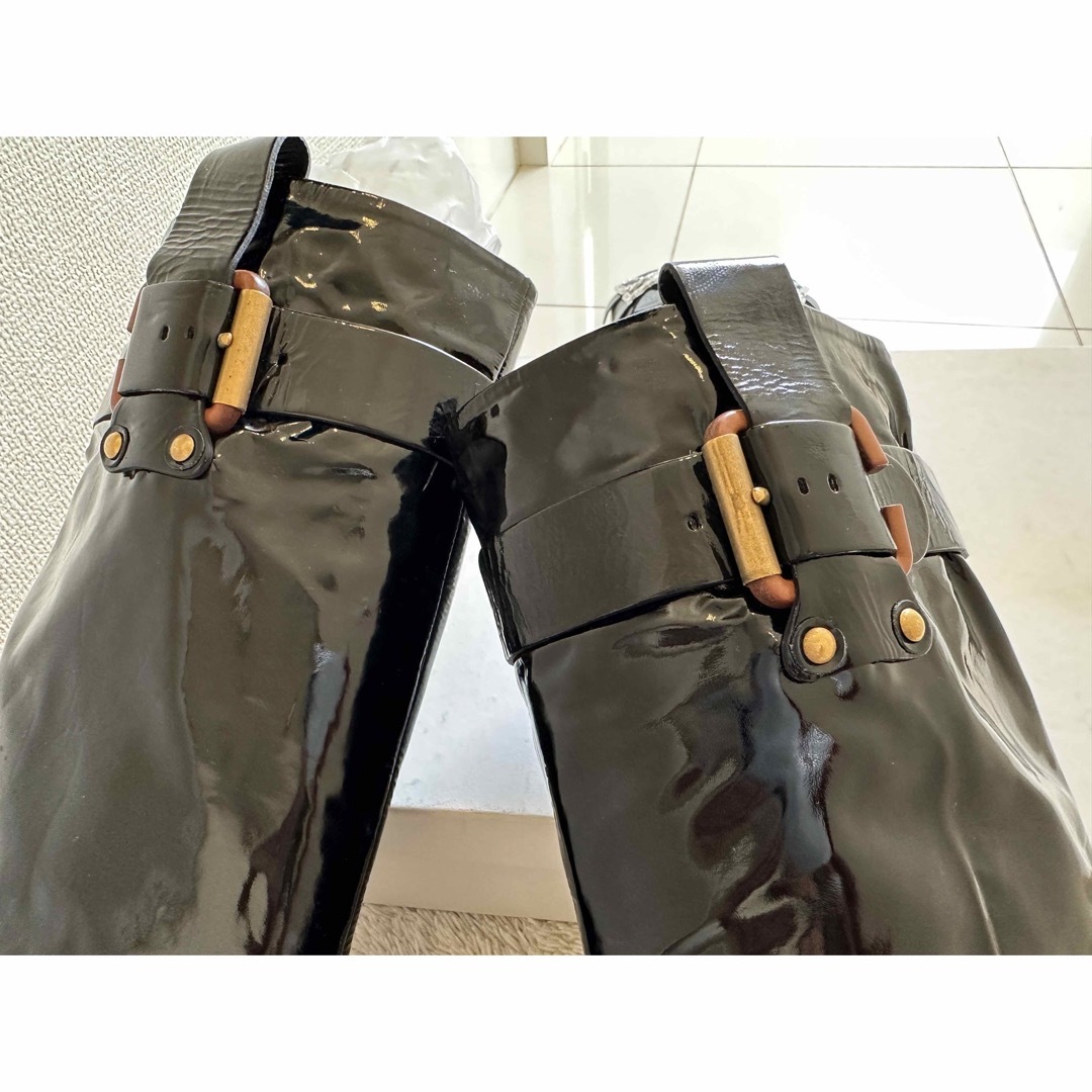 18万 Chloe ロングブーツ 黒 エナメル パテントレザー 37(24)