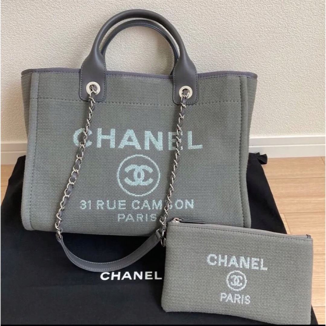 CHANELドーヴィルトートバッグ