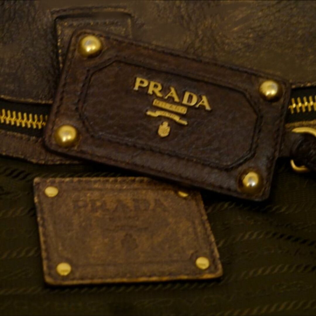 PRADA - 美品◇PRADA プラダ ギャザーデザイン 大容量 ショッパー