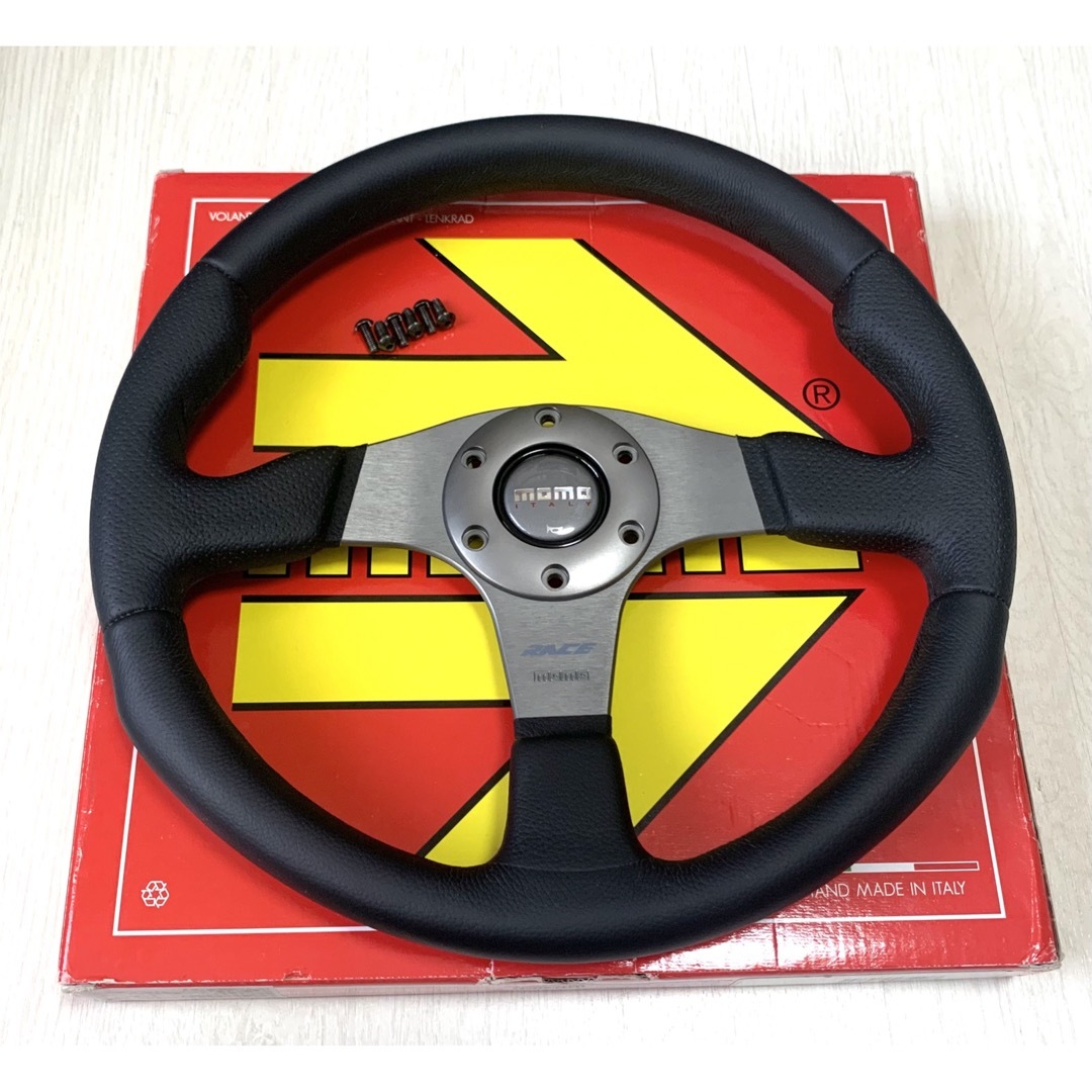 新品　MOMO RACE ステアリング　345mm 即決大歓迎　送料込◎自動車/バイク