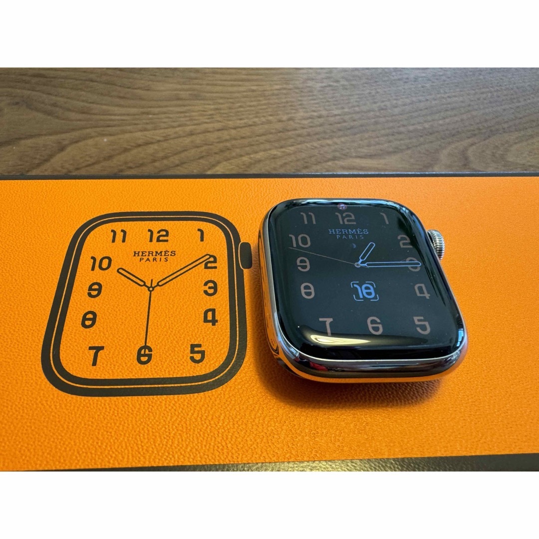 Apple   Apple Watch HERMES Series 8 mm シルバーの通販 by The