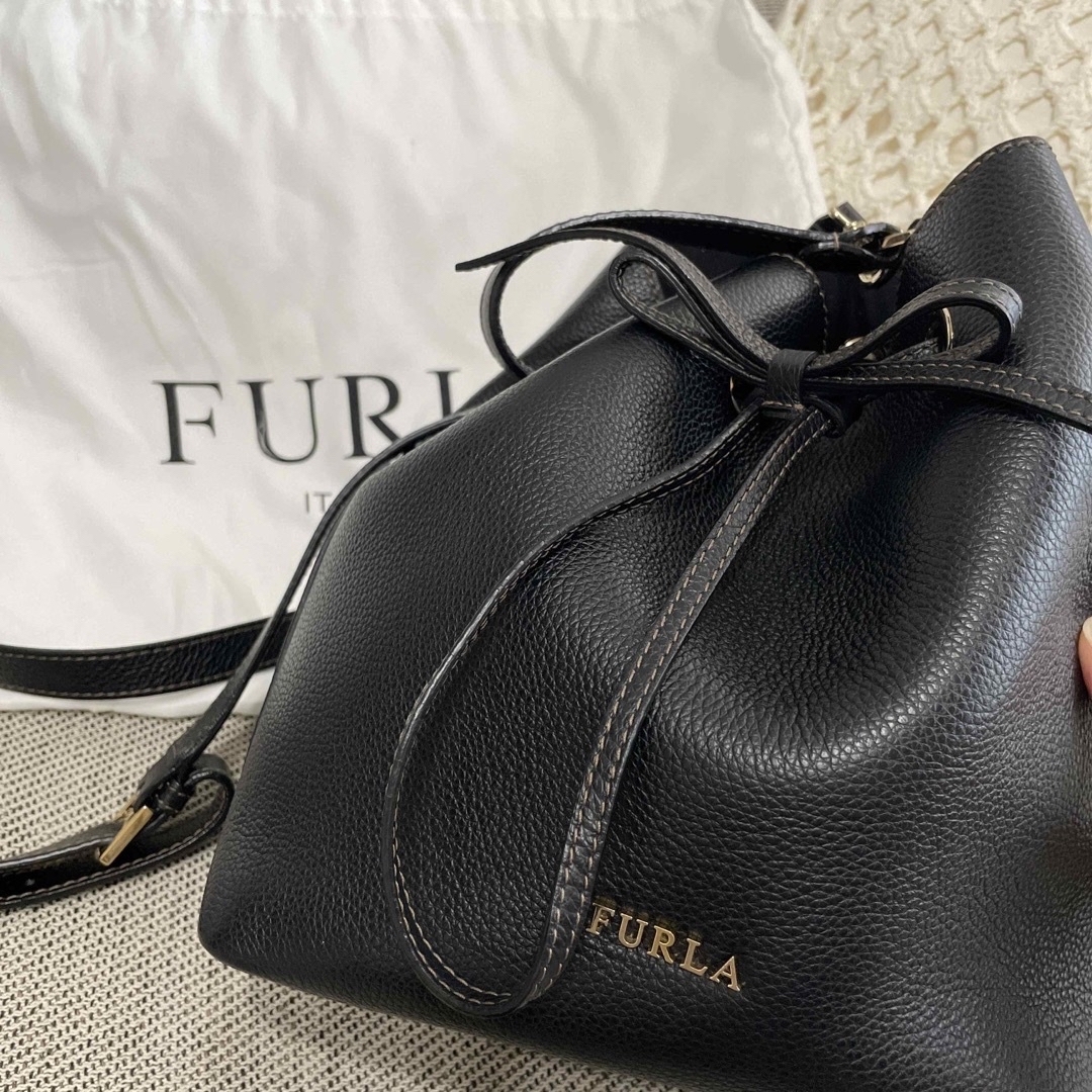 FURLA 巾着バック