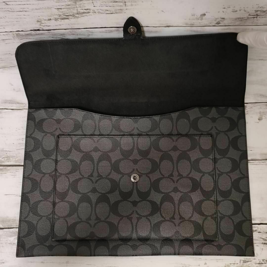 COACH - 【美品】COACH コーチ クラッチバッグ ラップトップ スリーブ