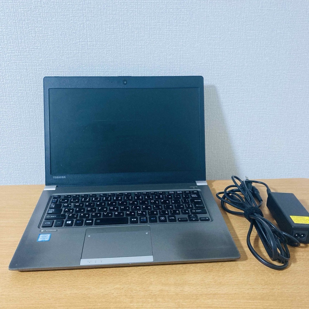 【ジャンク品】東芝　ダイナブック　R63/D　メモリ8GB　SSD欠品