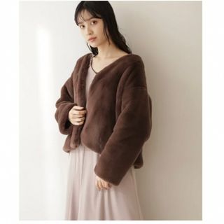 ジルバイジルスチュアート(JILL by JILLSTUART)の美品　ジルバイジルスチュアートフェイクファージャケット(毛皮/ファーコート)