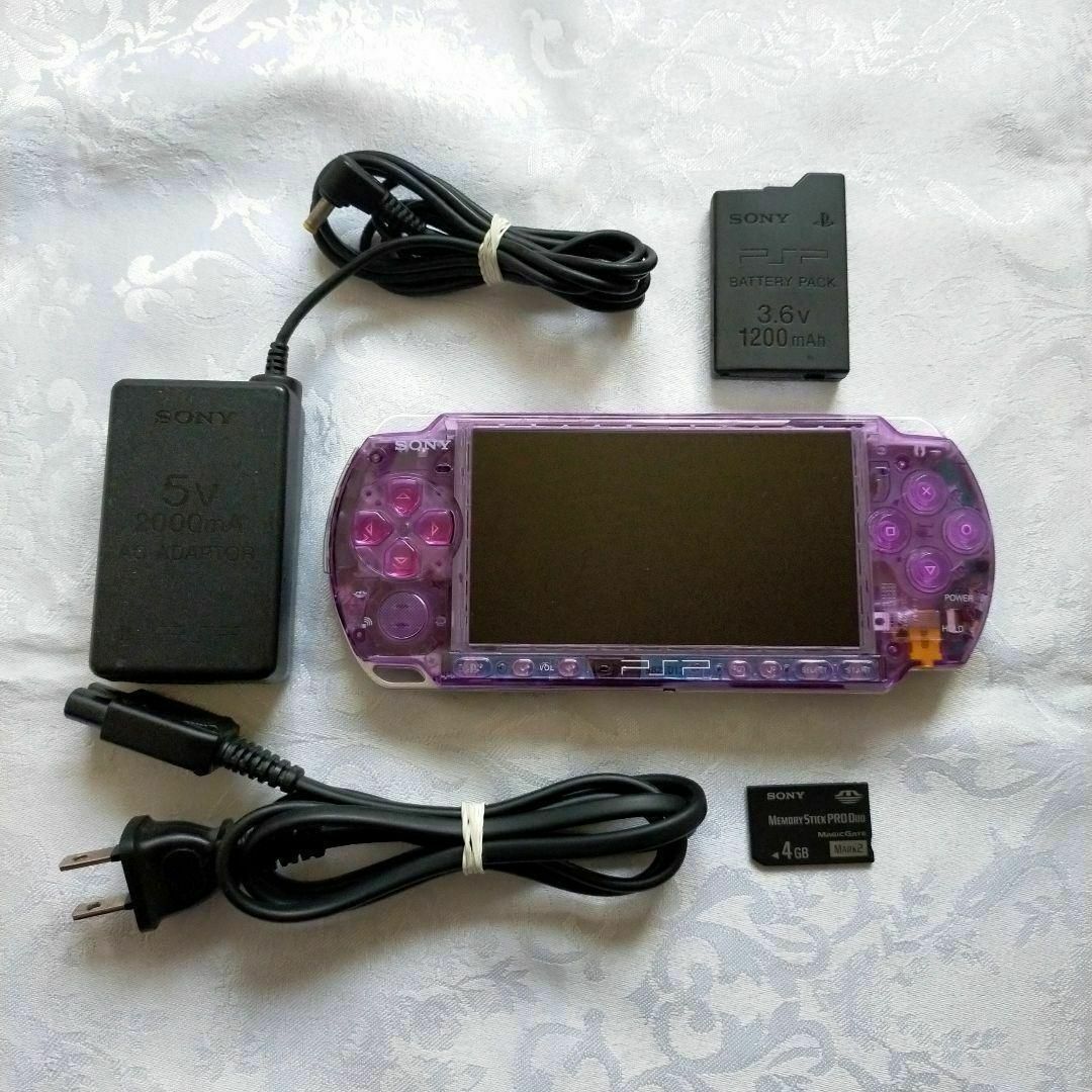【美品】PSP-3000 新品ケーブル　メモリー4GB すぐ遊べるセット