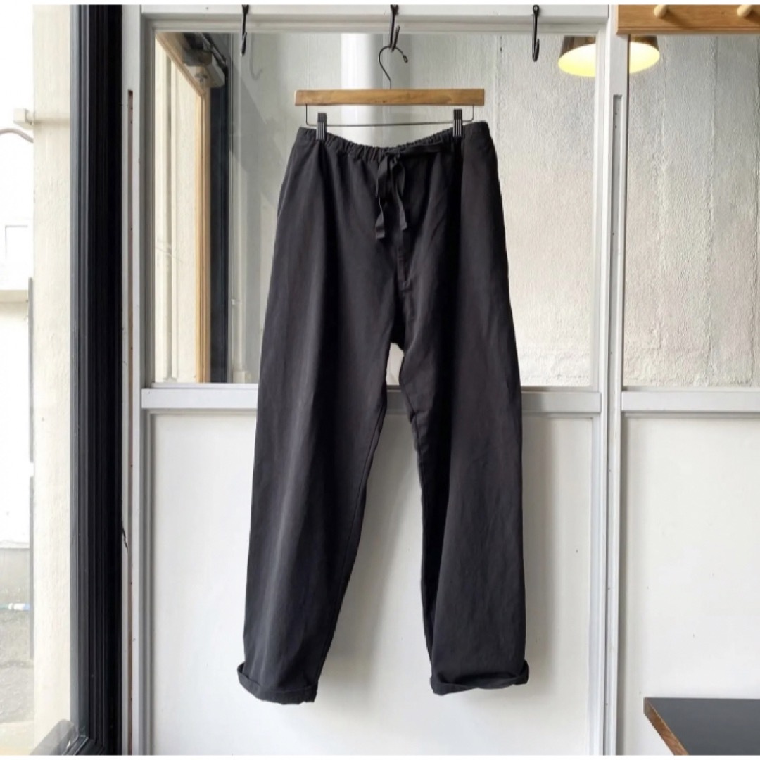 その他23aw COMOLI コモリ 製品染 ドローストリングパンツ size1