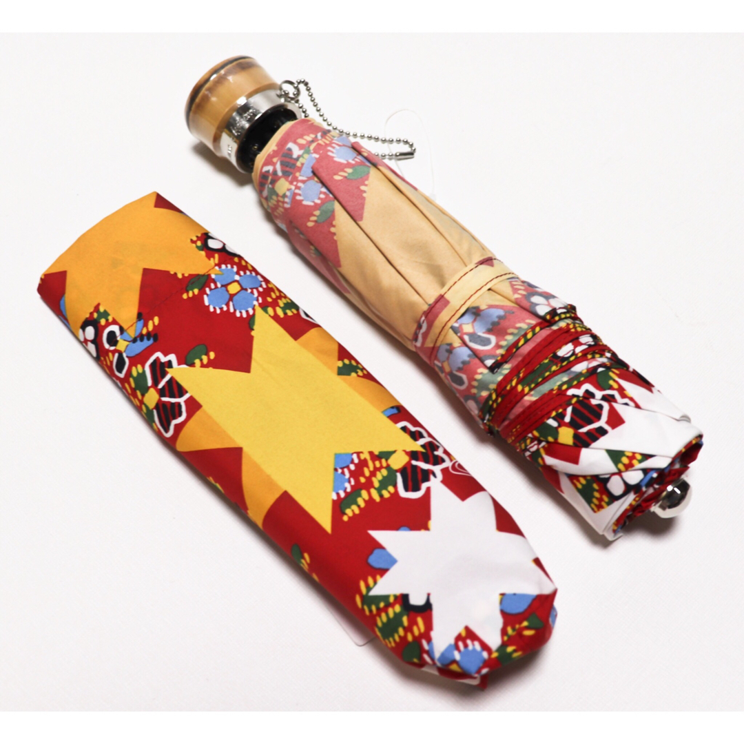 《ヴィヴィアンウエストウッド》新品 花・スター柄 折りたたみ傘 木製ハンドル