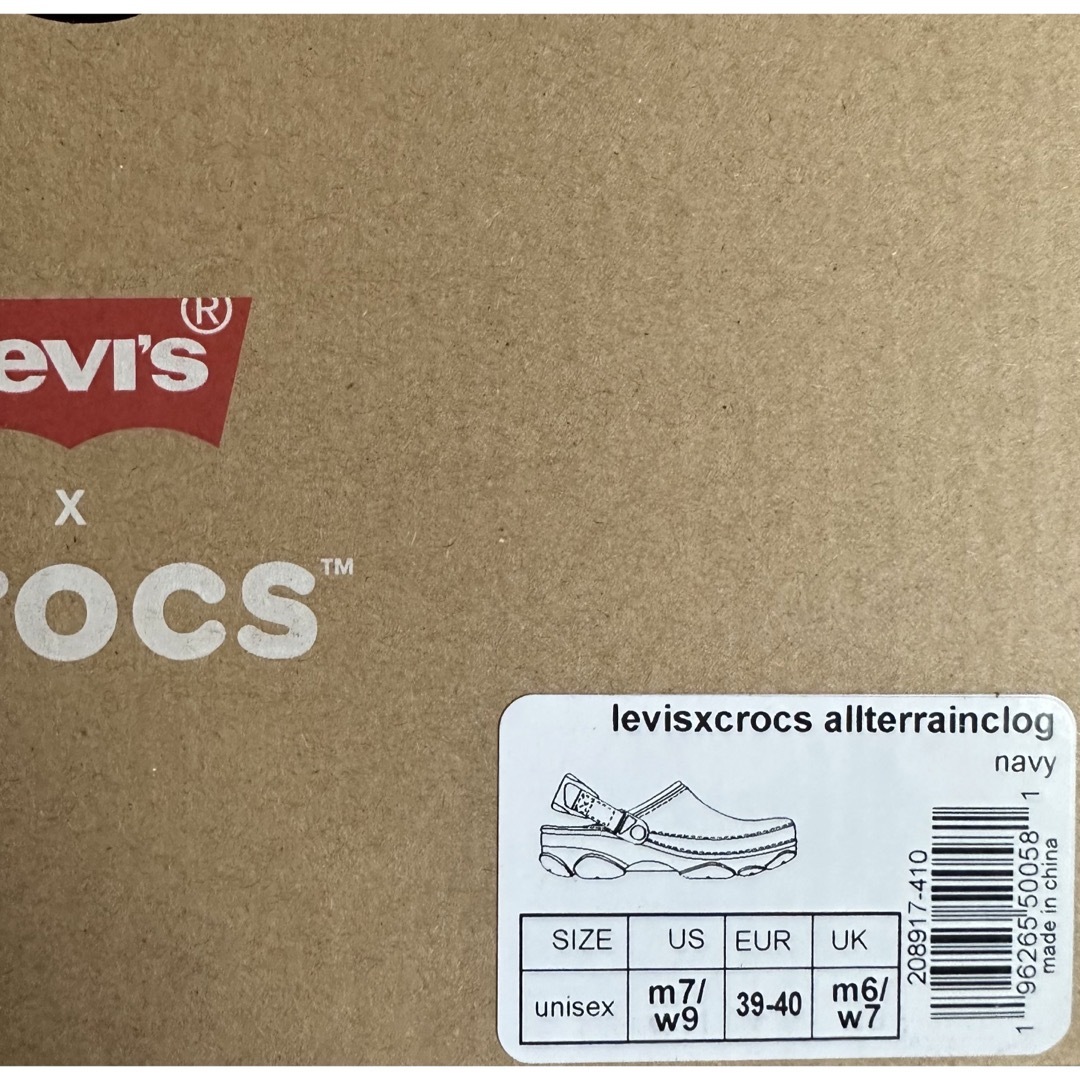 Levi's(リーバイス)のLevi’s Crocs All-Terrain Clog  メンズの靴/シューズ(サンダル)の商品写真