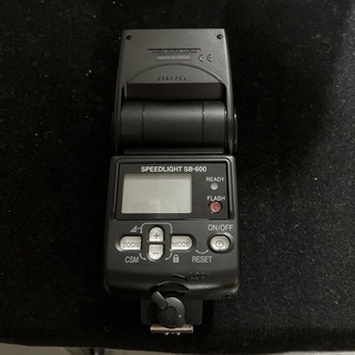 ニコン(Nikon)のニコンスピードライトSB600(ストロボ/照明)