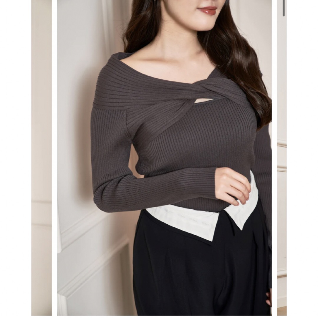 herlipto Twist Cut-Out Rib Knit Top