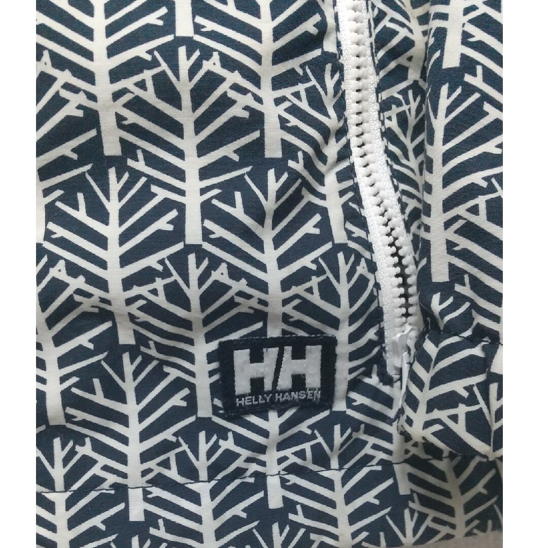 HELLY HANSEN(ヘリーハンセン)のヘリーハンセン ウィンドブレーカー 120cm キッズ/ベビー/マタニティのキッズ服男の子用(90cm~)(ジャケット/上着)の商品写真