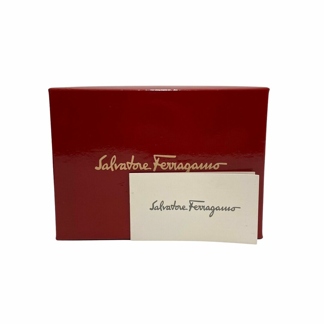 Salvatore Ferragamo(サルヴァトーレフェラガモ)の極 美品 箱付 Salvatore Ferragamo サルヴァトーレフェラガモ ヴァラリボン 金具 レザー 本革 がま口 二つ折り財布 ウォレット 黒 24521 レディースのファッション小物(財布)の商品写真