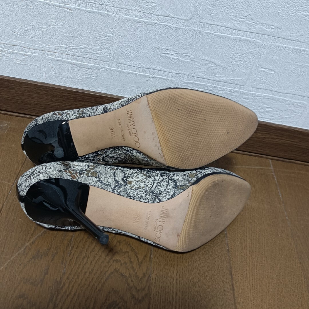 JIMMY CHOO(ジミーチュウ)のJIMMY CHOO　レース　パンプス　36.5 レディースの靴/シューズ(ハイヒール/パンプス)の商品写真