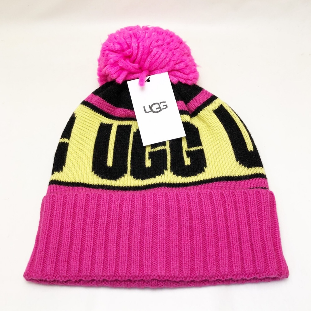 UGG(アグ)の新品 UGG アグ ニットキャップ 20067 サルファ ピンク レディースの帽子(ニット帽/ビーニー)の商品写真
