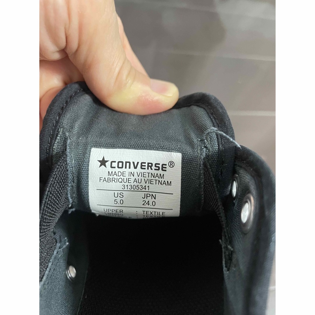 CONVERSE(コンバース)のコンバース　キルティング　紐なし　24センチ レディースの靴/シューズ(スニーカー)の商品写真