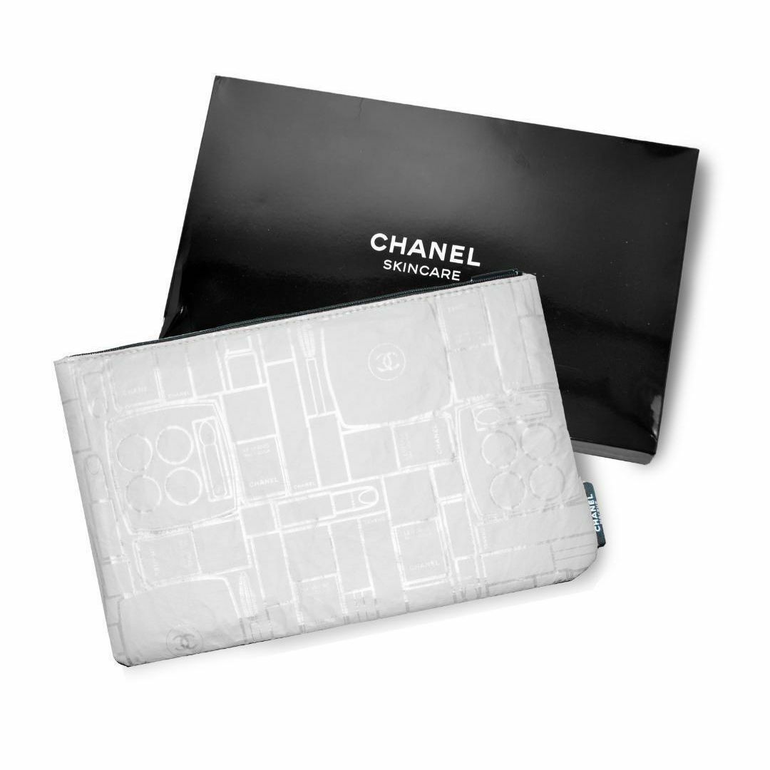 CHANEL - Ch165wh 新品未使用本物 シャネル ノベルティポーチの通販 by ...