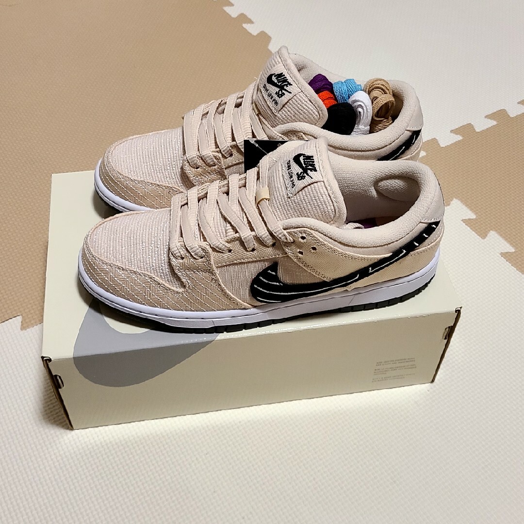 NIKE(ナイキ)のNIKE　SB DUNK LOW PRO Aibino&Preto 27cm メンズの靴/シューズ(スニーカー)の商品写真