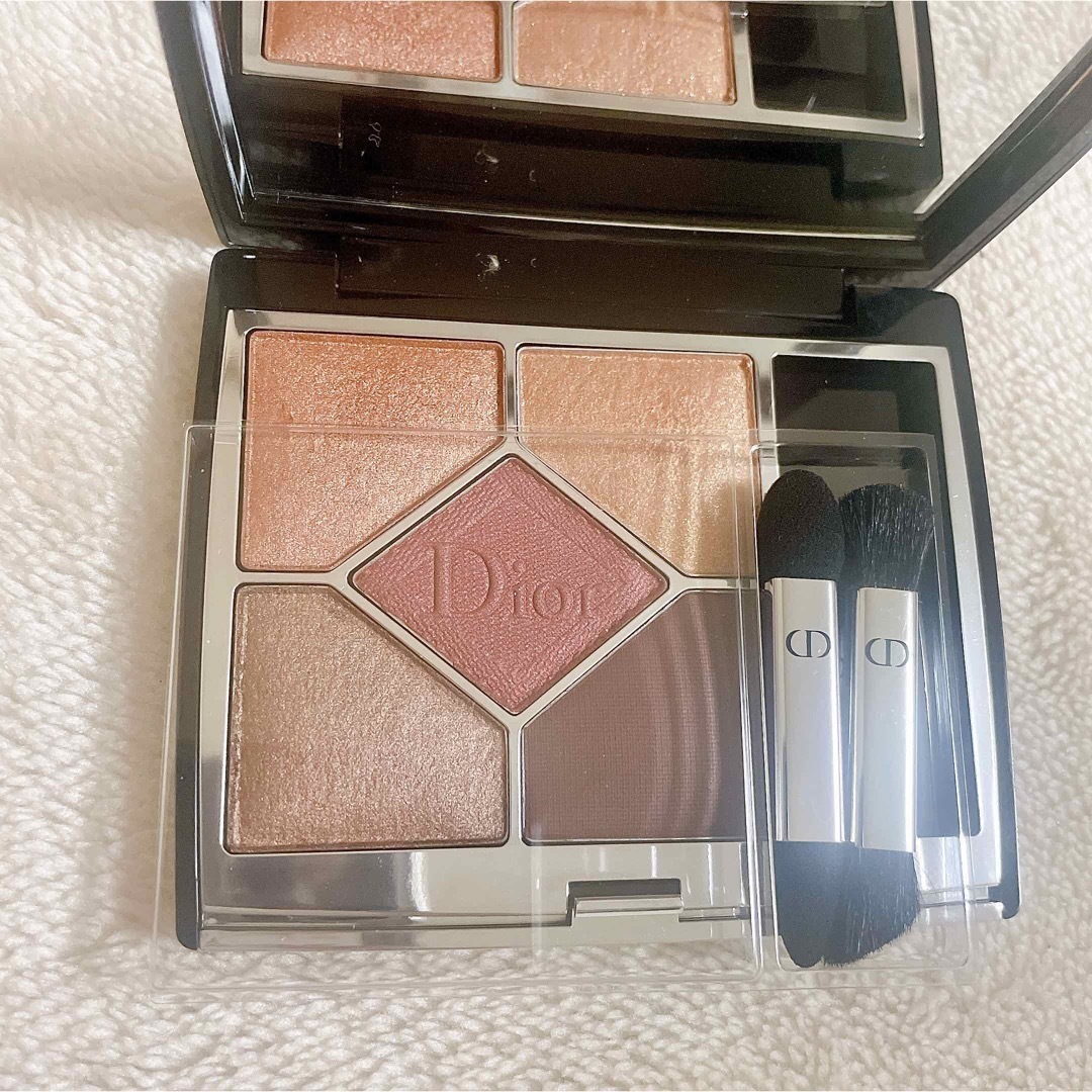 Dior サンククルール 689ミッツァ