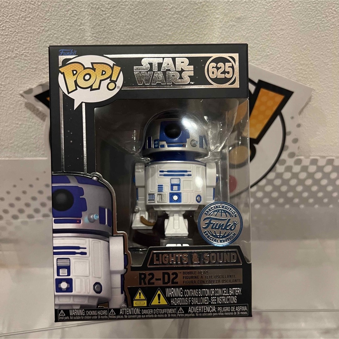 FUNKO POP! スターウォーズ　R2-D2　ライト&サウンド限定版