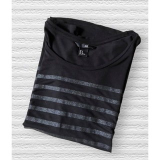 エイチアンドエム(H&M)のH&M  Tシャツ　ボーダー　ブラック(Tシャツ(半袖/袖なし))