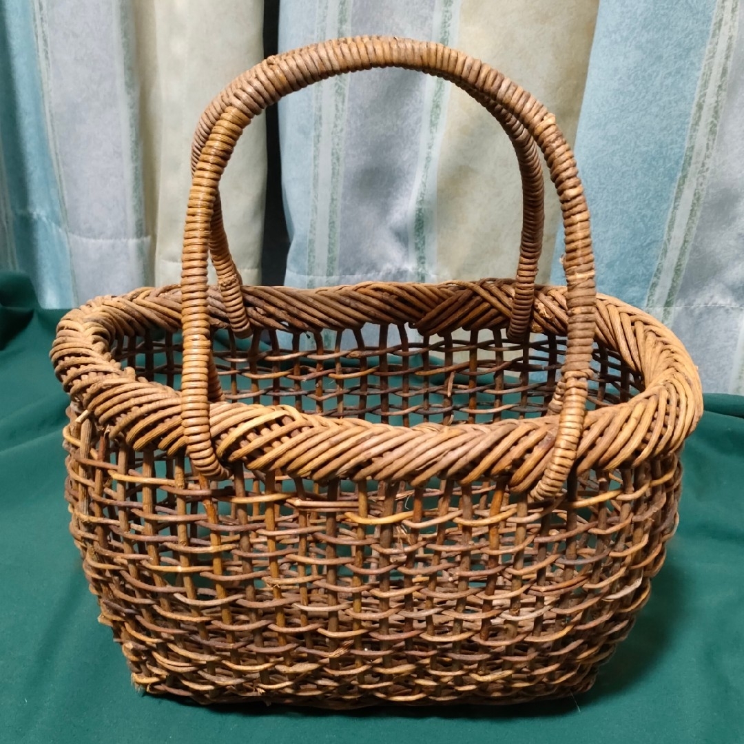 あけび 蔓 カゴ 籠 バスケット ハンドメイド | フリマアプリ ラクマ