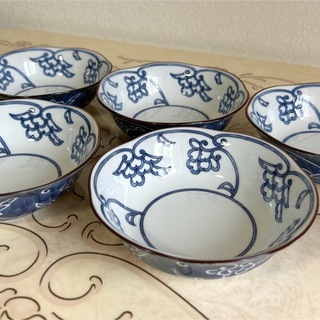 たち吉　橘吉　呉須赤絵　中鉢揃え　５枚セット　煮物鉢　刺身皿　染付花紋　和食器