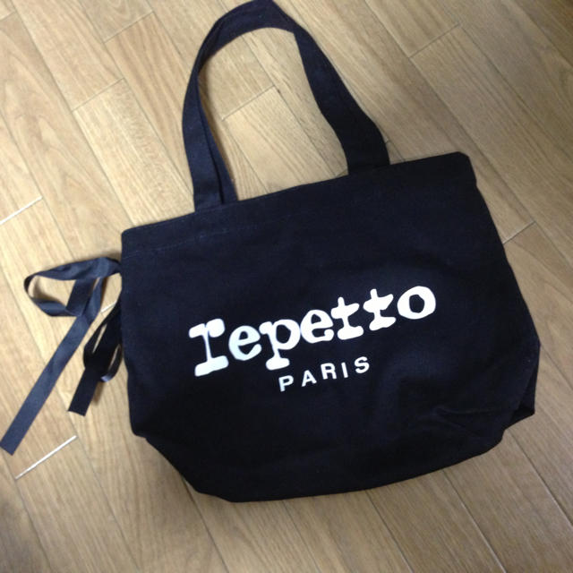 repetto(レペット)のrepetto リボン付きエコバッグ レディースのバッグ(トートバッグ)の商品写真