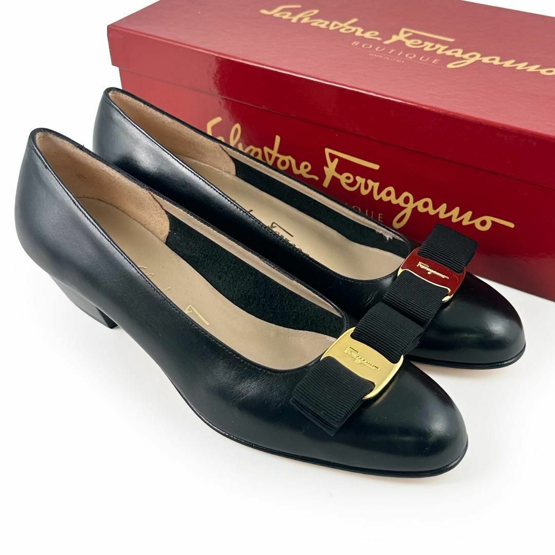 Salvatore Ferragamo - ☆未使用に近い☆サルヴァトーレ フェラガモ ...