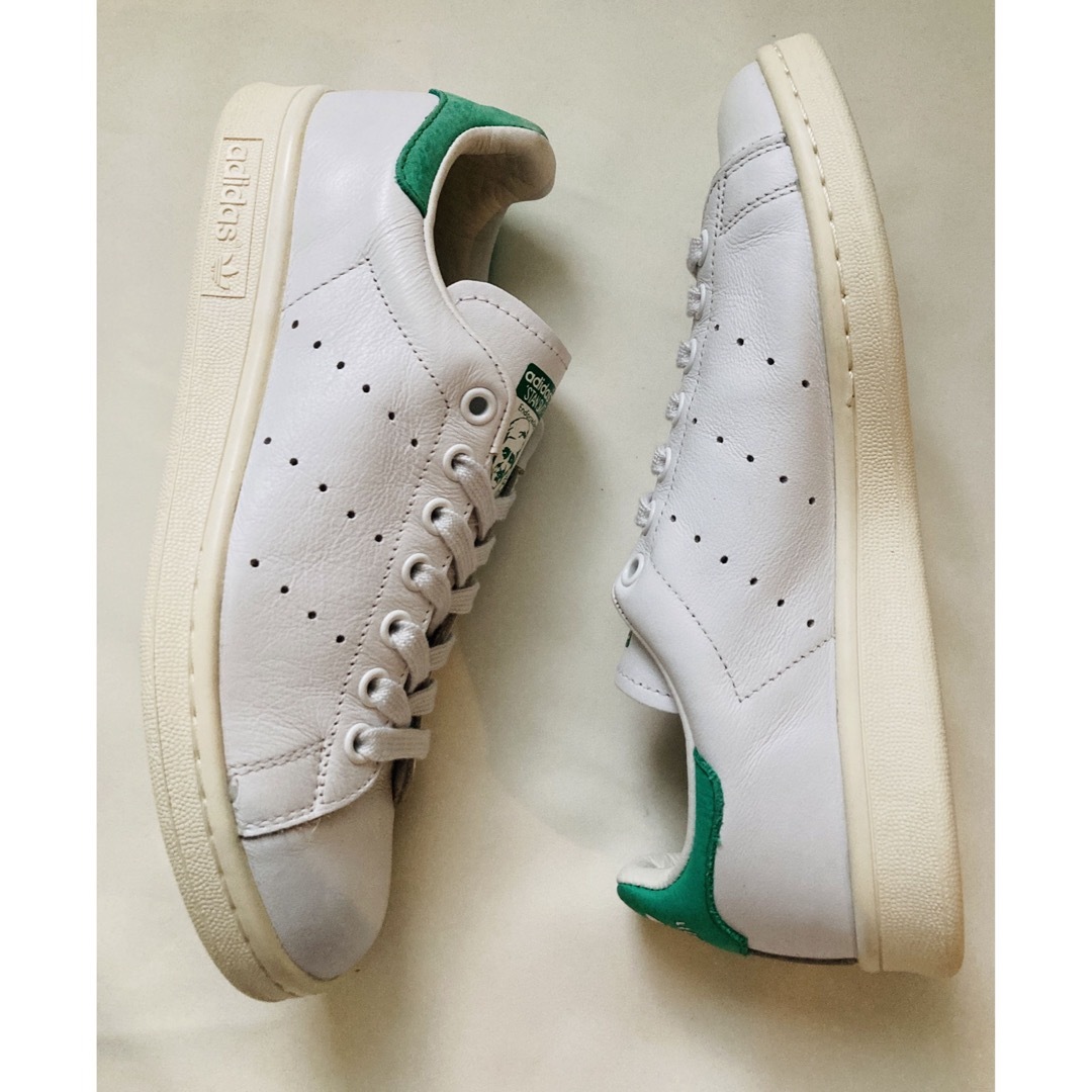 adidas(アディダス)の【未使用】adidas STAN SMITH 24.5㎝ メンズの靴/シューズ(スニーカー)の商品写真