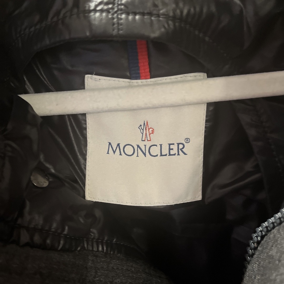 MONCLER モンクレール ダウンジャケット　モンジュネーブル　グレー 1